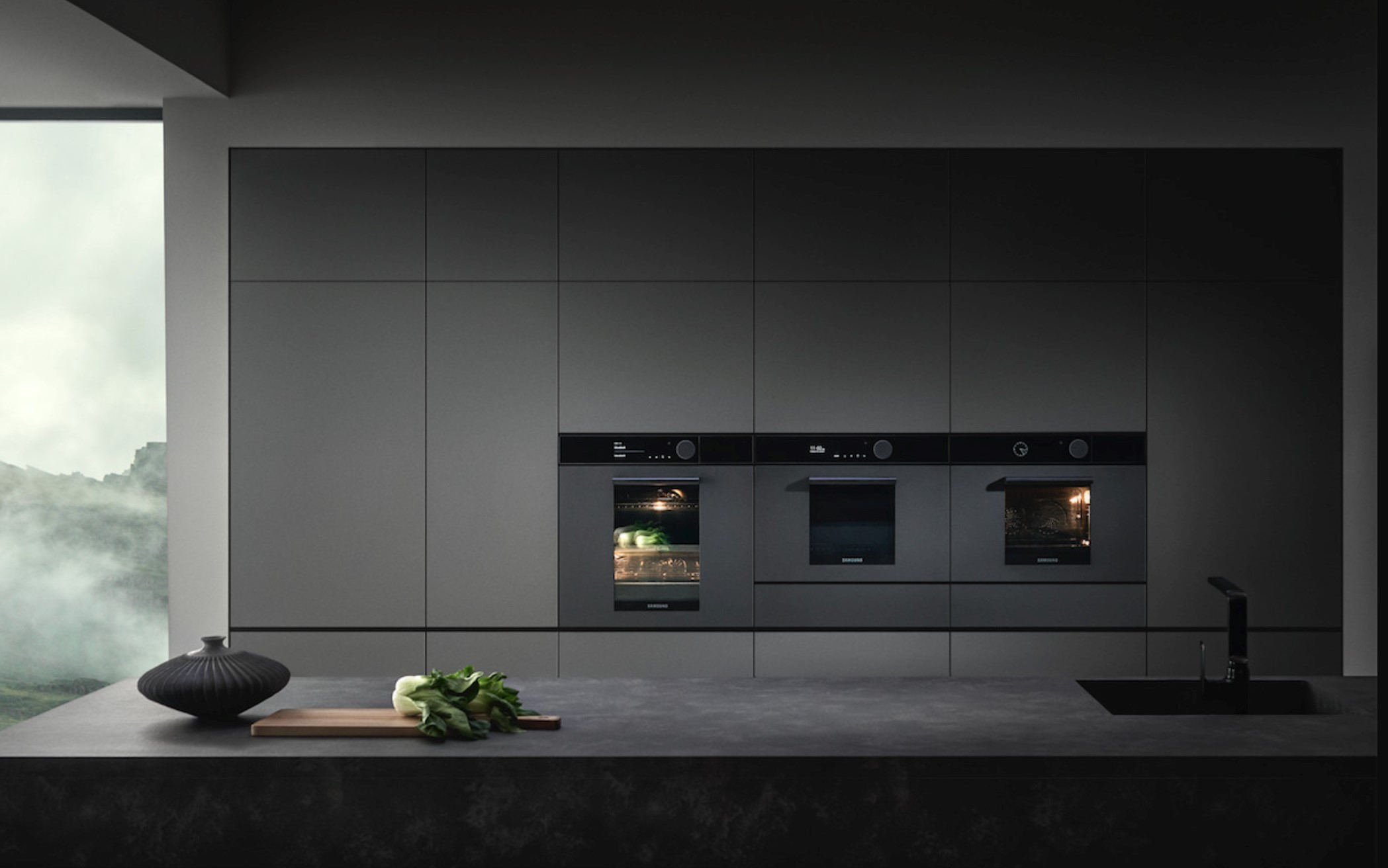 The total black kitchen - Home Appliances World